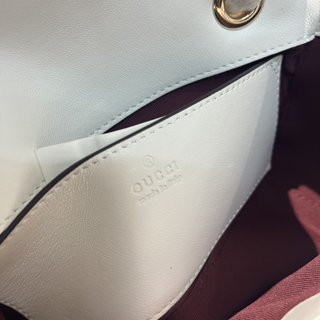 Gucci White Marmont Mini Shoulder Bag, Leather, Gold-tone Hardware, W22xH12.5xD6cm 10 cmp i1747383274011 7313 0 8