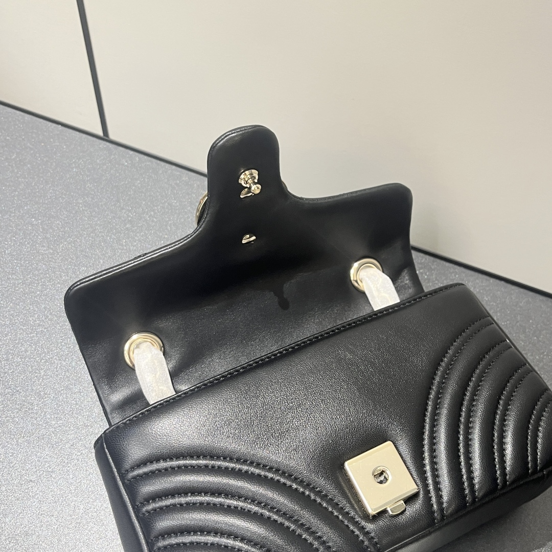 Gucci Marmont Leather Shoulder Bag - Black, W22xH12.5xD6cm 8 cmp i1748447188261 4363 0 8