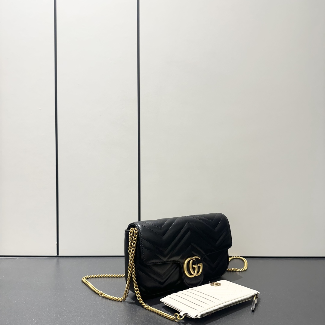 Gucci Marmont Mini Chain Bag with Card Holder, Black Leather Shoulder Bag 4 cmp i1755428972145 2114 0 3