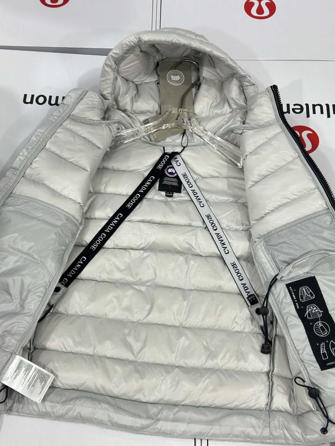 CANADA GOOSE 加拿大鹅 2227轻薄款连帽羽绒服 6