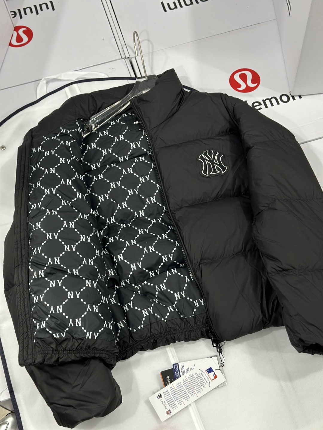 in stock 🔥 Mlb down jacket - Clothes 5