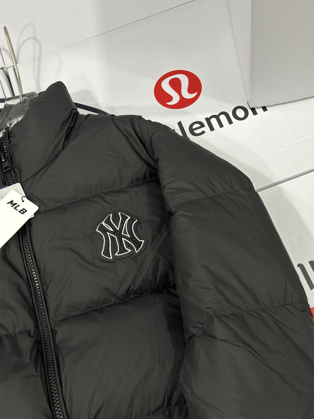 in stock 🔥 Mlb down jacket - Clothes 3