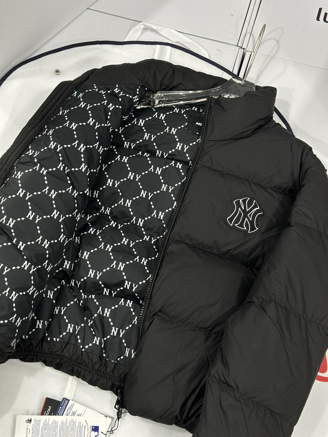 in stock 🔥 Mlb down jacket - Clothes 6
