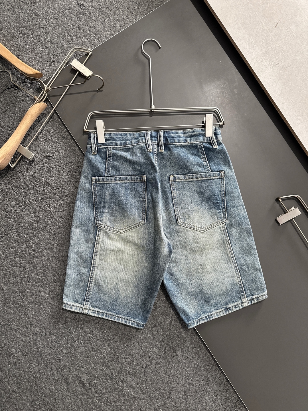 Original Single-Explosive Jeans: Super Customized Heavy Engineering for Summer Style, Sizes 29-38 - 图片 3