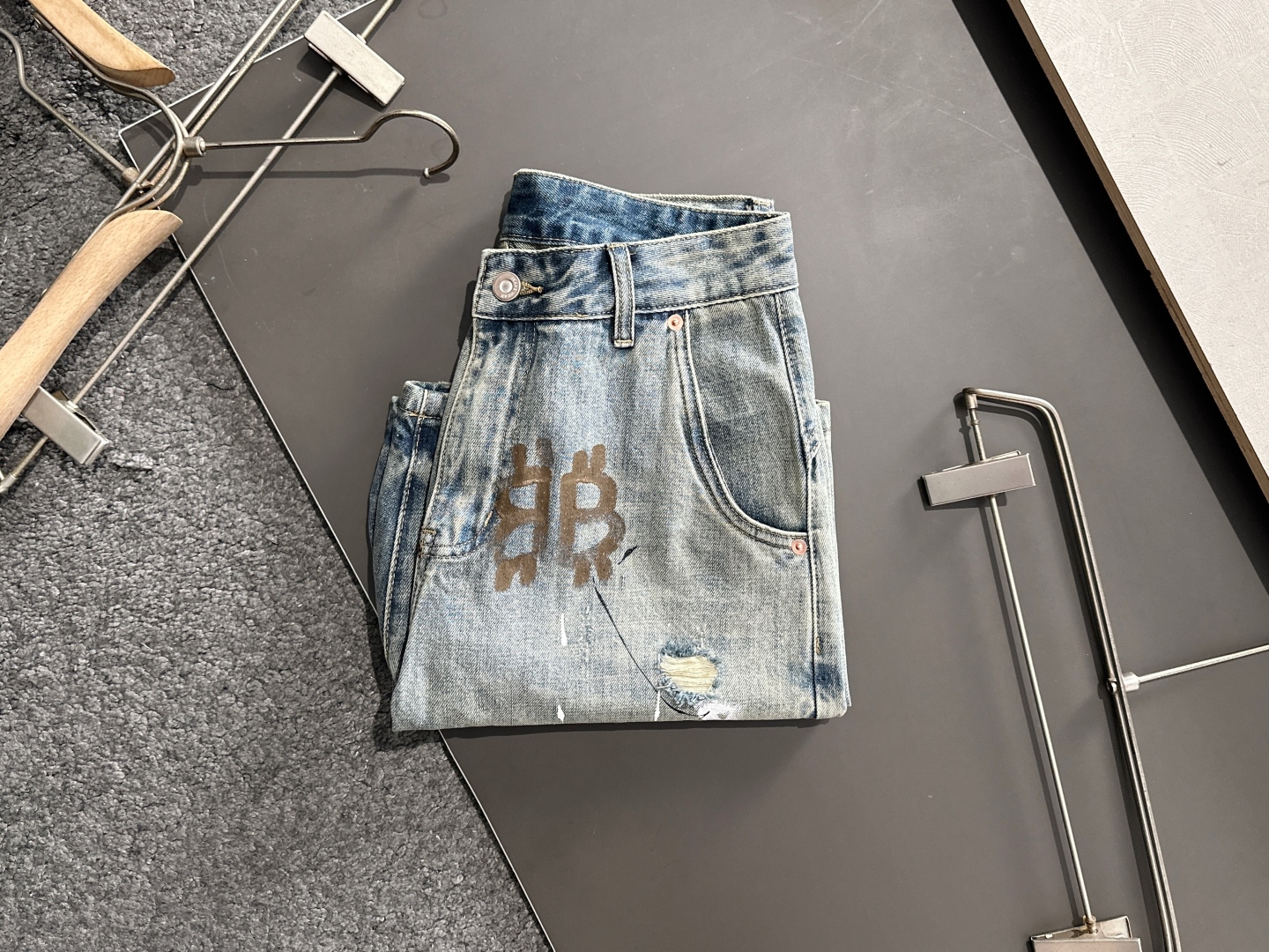 Super Customized Heavy Engineering Jeans with Original Hardware for Summer, Sizes 29-38 - 图片 2
