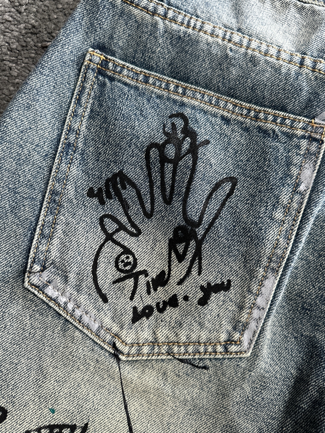 Super Customized Single-Explosive Jeans with Original Hardware for Summer 2025 - 图片 9