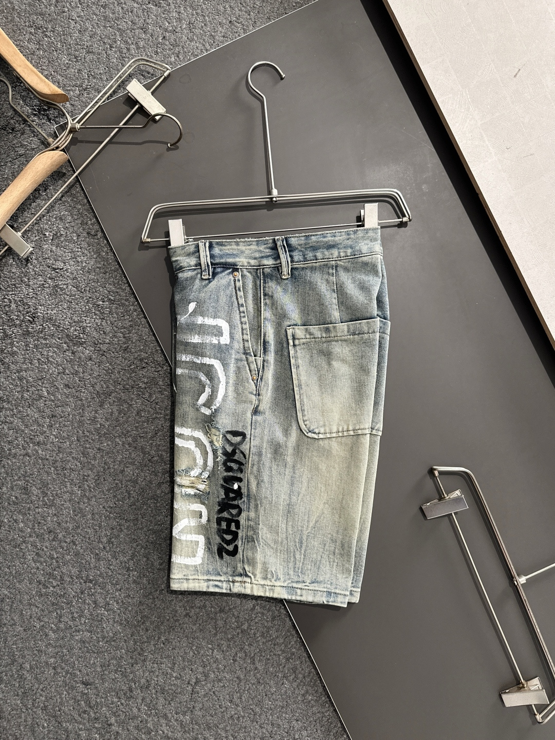 “Original Super-Heavy Engineering Jeans with Customized Hardware, Ideal for Summer (Sizes 29-38)” - 图片 3