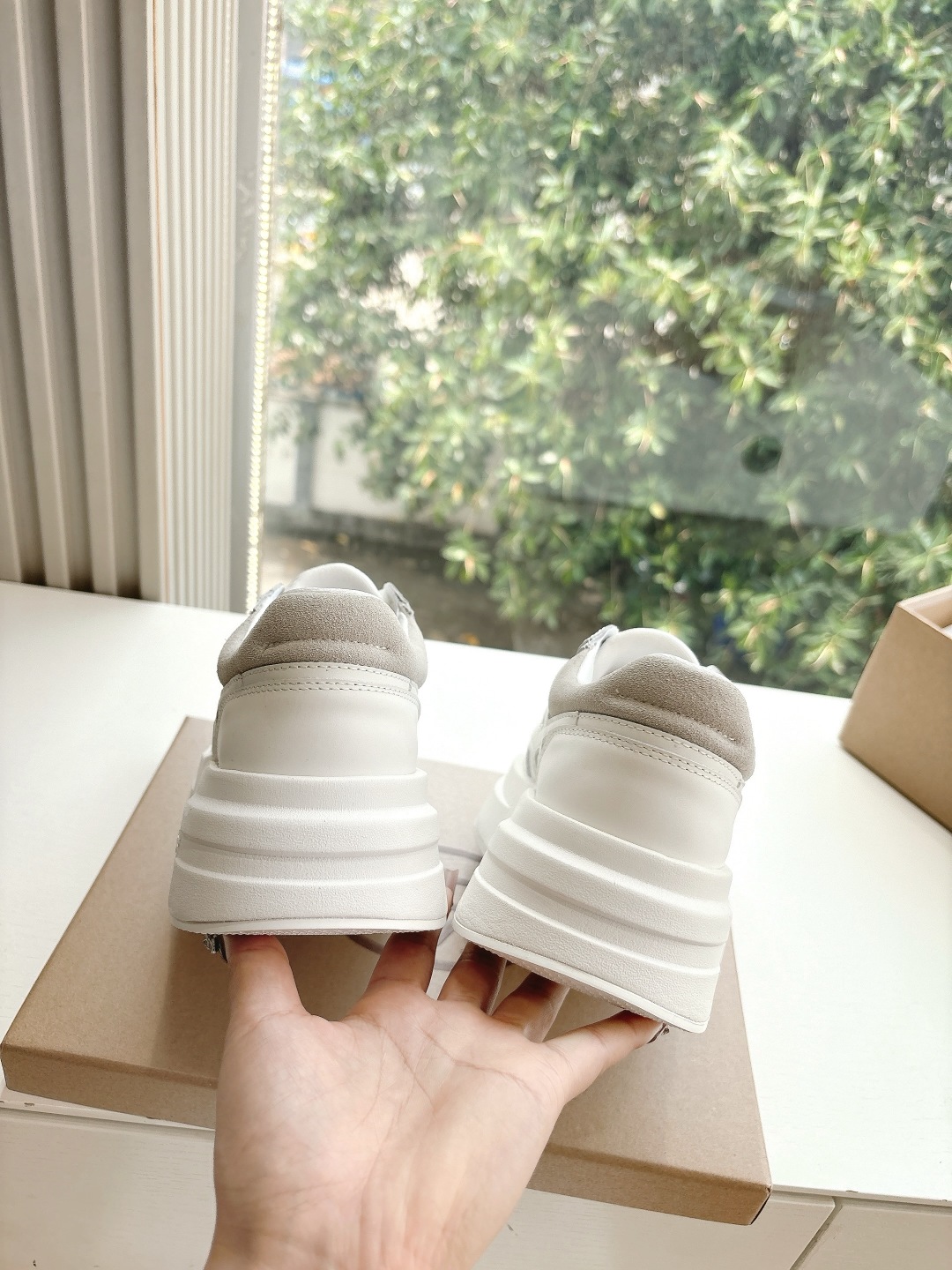 New 2024 Ash Retrospective Shoes: Stylish, Comfortable, Original Materials, Thick Soles, Customizable Size - 图片 9