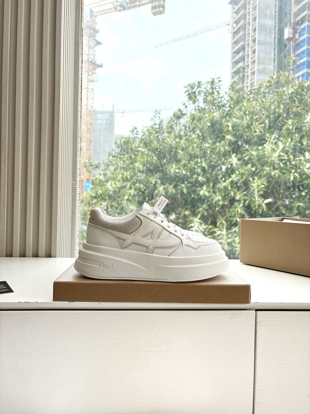 New 2024 Ash Retrospective Shoes: Stylish, Comfortable, Original Materials, Thick Soles, Customizable Size - 图片 7