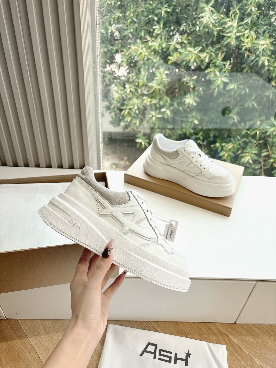 New 2024 Ash Retrospective Shoes: Stylish, Comfortable, Original Materials, Thick Soles, Customizable Size - 图片 3