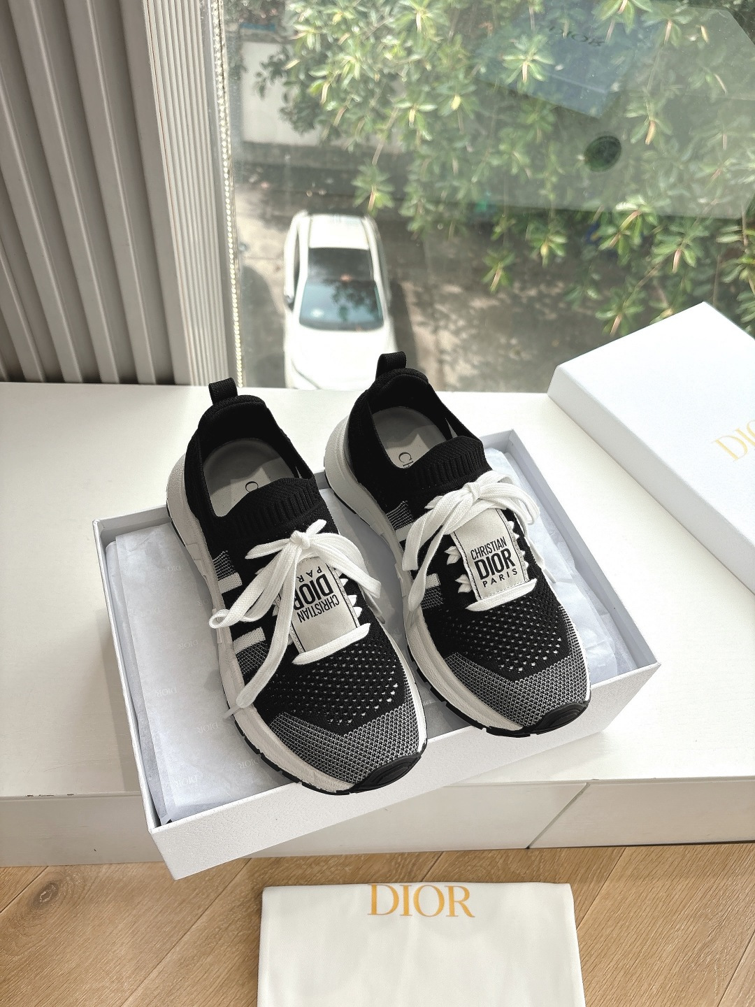 NO:390804,(Top version) Dior 2025 early spring new elastic knitted socks shoes are simple, generous, and low-key and luxurious!  Paired with the eye-catching Chanristian Dior logo buckle #very high-end, comfortable and beautiful to wear #you can wear it in spring, summer, autumn and winter!  Imported upper original elastic stockings (super comfortable) inner water dyed cowhide sole original sole size35-44 (44 customization, no return or exchange) 39.40 Order note for men and women, casual shoes/sports shoes, chanel, dior, dior, sandals, sneakers, cowhide19860909（顶级版本） 迪奥2025早春新弹力针织袜鞋一眼就想要的凉鞋简单大方‘低调奢华！ 配上醒目的Chanristian Dior标志扣#非常高级 穿着舒适好看而且好搭配#春夏秋冬都以穿！ 鞋面进口原版弹力袜(超级舒服) 内里水染牛皮 鞋底原版鞋底 size35-44(44定制不退不换)39.40下单备注男女,休闲鞋/运动鞋,chanel,dior,dior,sandals,sneakers,cowhide,Women's Shoes