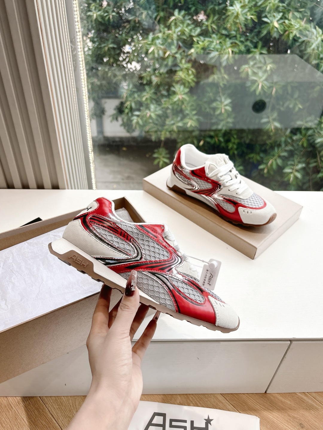 New Ash Retrospect Shoes for Ash Girls: Stylish, Comfortable, Original Leather, Quality Craftsmanship. - 图片 3
