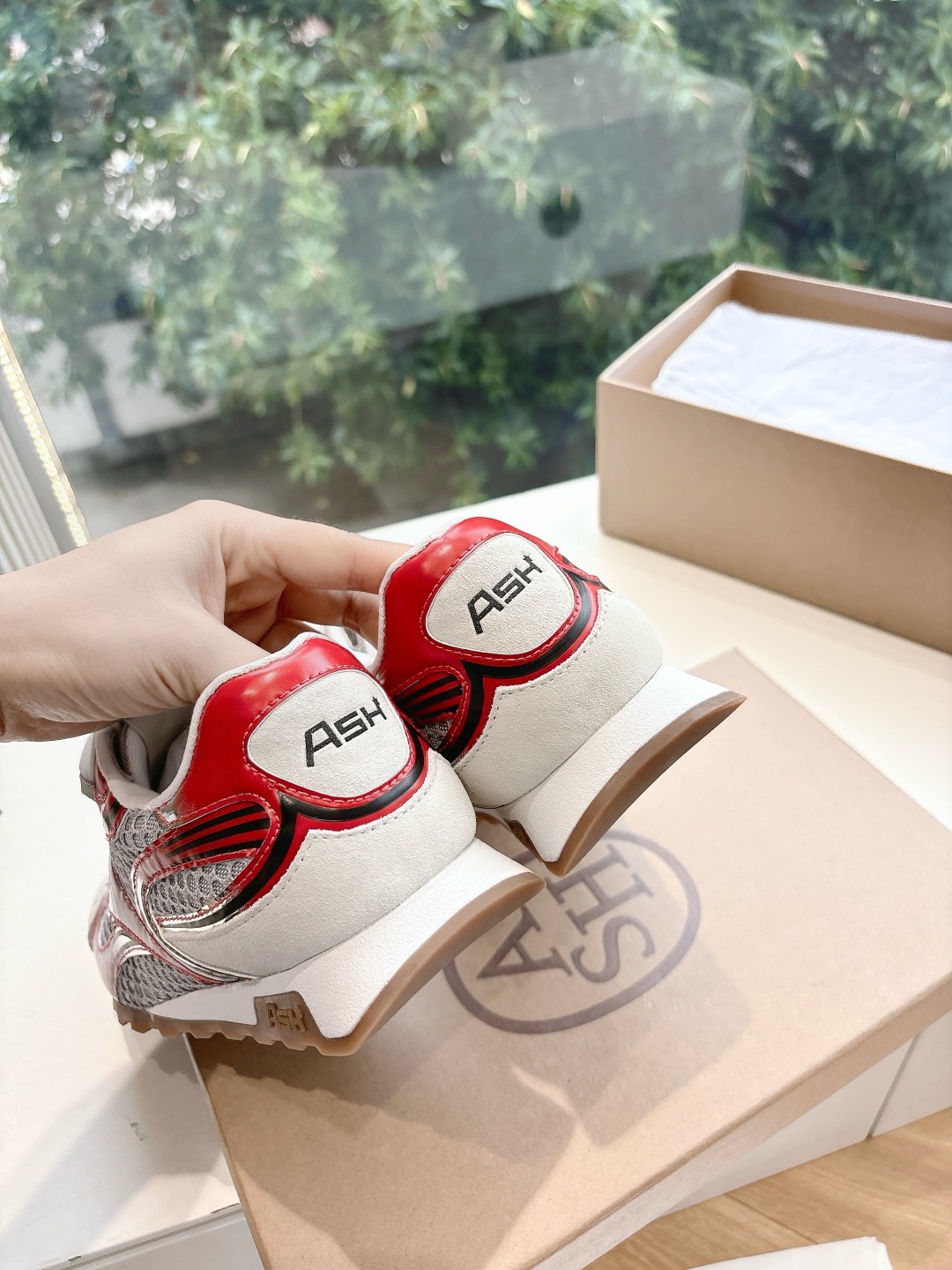 New Ash Retrospect Shoes for Ash Girls: Stylish, Comfortable, Original Leather, Quality Craftsmanship. - 图片 9