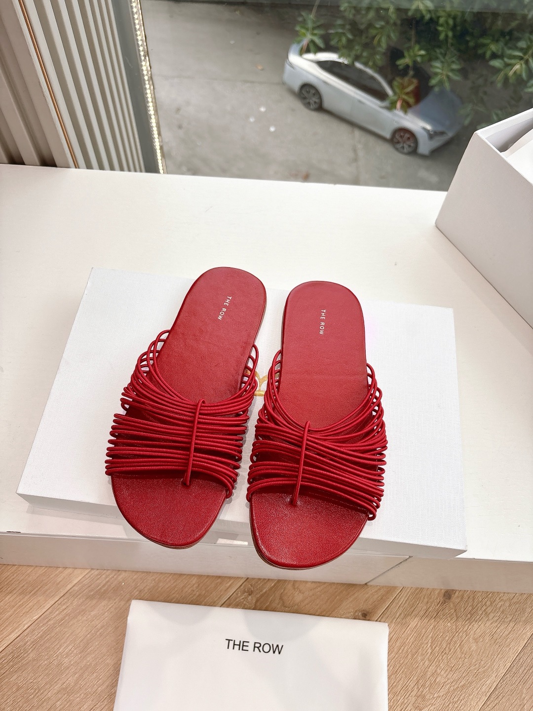 Comfortable Flat Leather Sandals: Versatile and Stylish Footwear Option - 图片 6