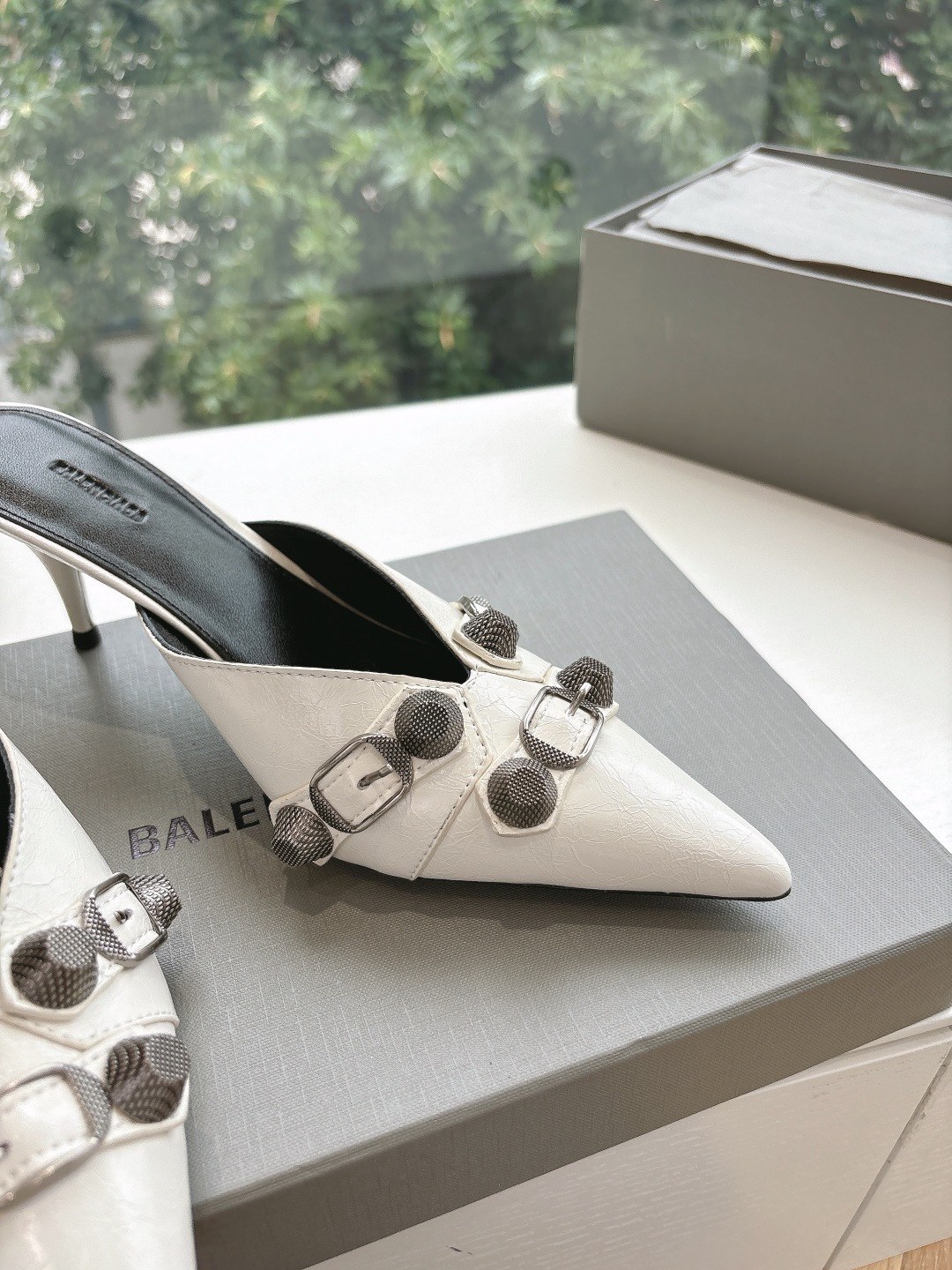 Stylish Feminine Shoes: Natural Patterns, Imported Materials, Italian Bottom – Size 35-42 Customized - 图片 8