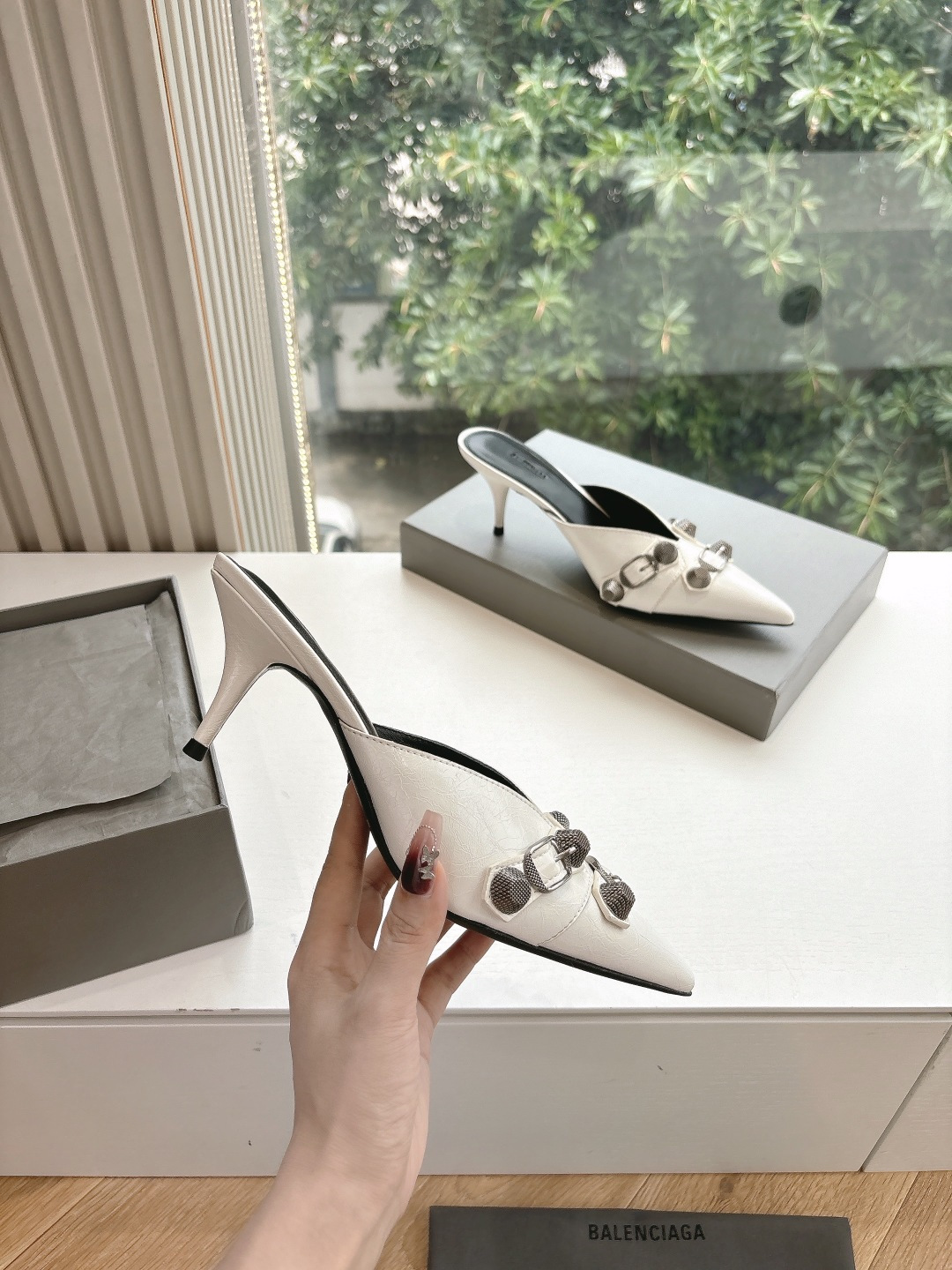 Stylish Feminine Shoes: Natural Patterns, Imported Materials, Italian Bottom – Size 35-42 Customized - 图片 3