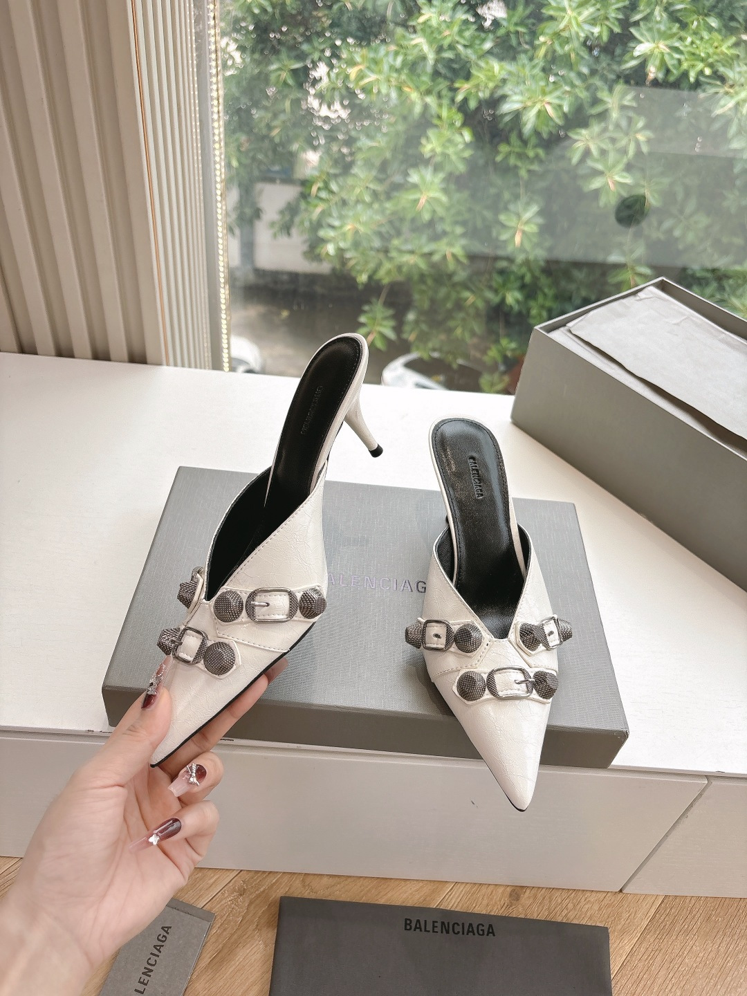 Stylish Feminine Shoes: Natural Patterns, Imported Materials, Italian Bottom – Size 35-42 Customized - 图片 5