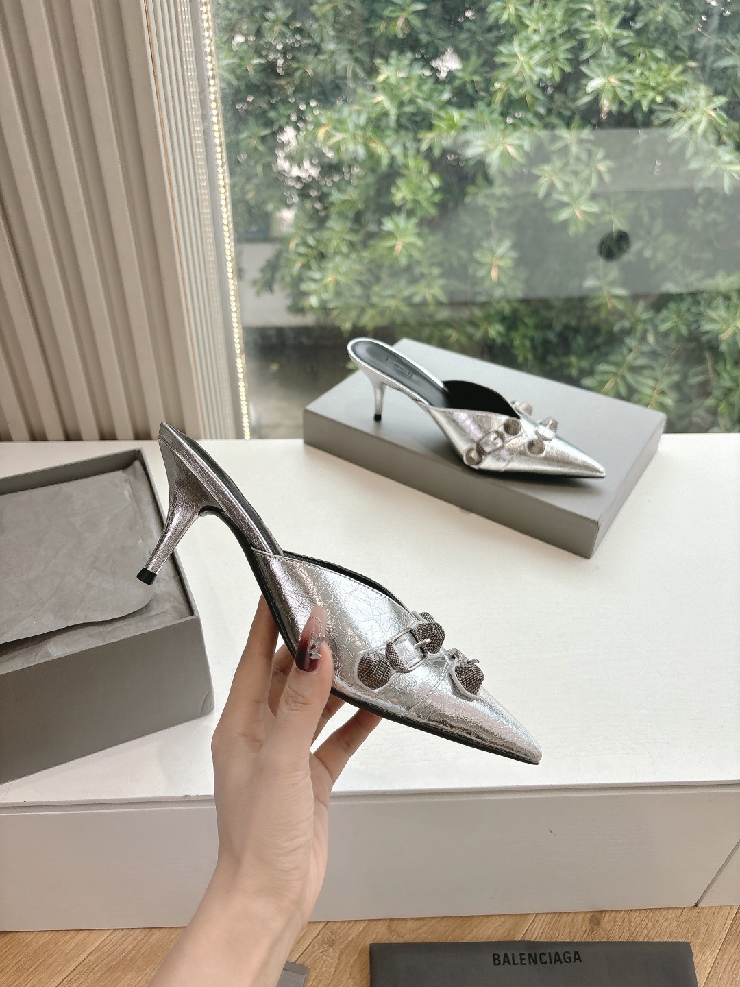 Stylish Feminine Shoes with Natural Patterns and Custom Sizing Options - 图片 3