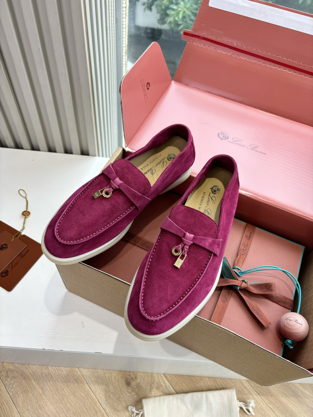 🌾G219专柜原单品质所见即所得Loro Pian*经典爆款出品lp顶级版本 英伦流苏平底乐福鞋原来这就