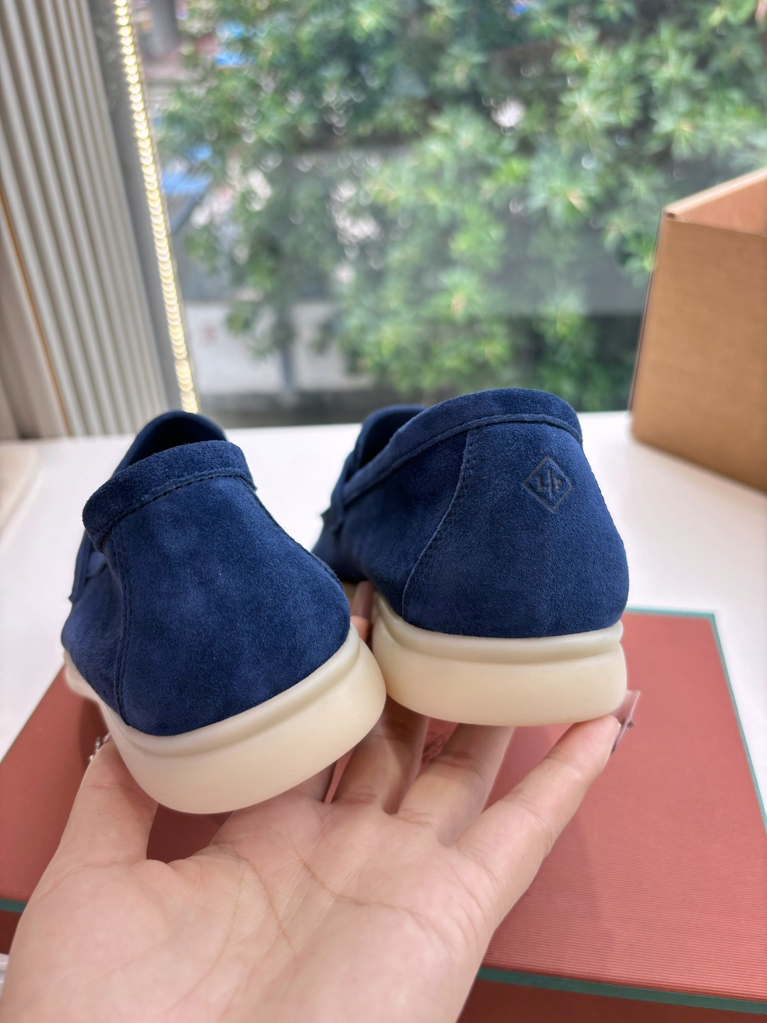 🌾G219专柜原单品质所见即所得Loro Pian*经典爆款出品lp顶级版本 英伦流苏平底乐福鞋原来这就