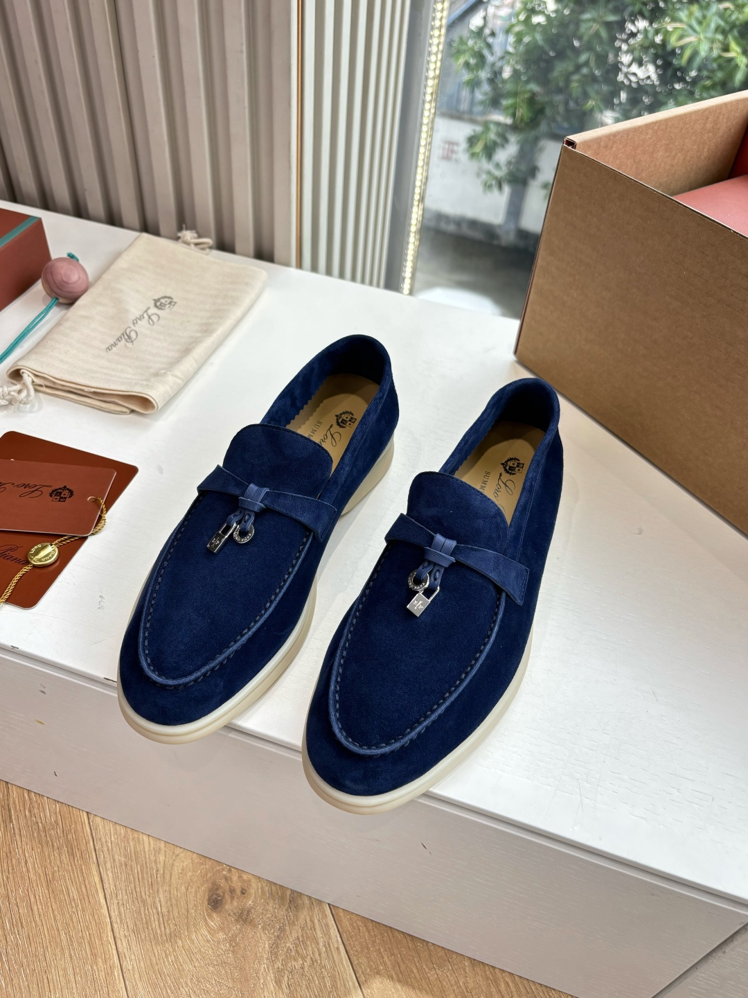 🌾G219专柜原单品质所见即所得Loro Pian*经典爆款出品lp顶级版本 英伦流苏平底乐福鞋原来这就