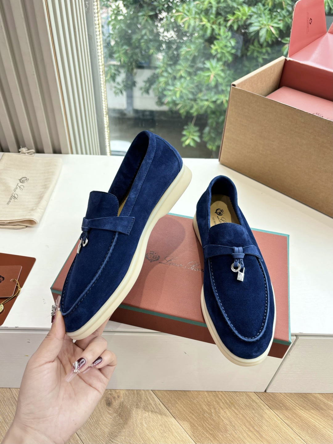 🌾G219专柜原单品质所见即所得Loro Pian*经典爆款出品lp顶级版本 英伦流苏平底乐福鞋原来这就