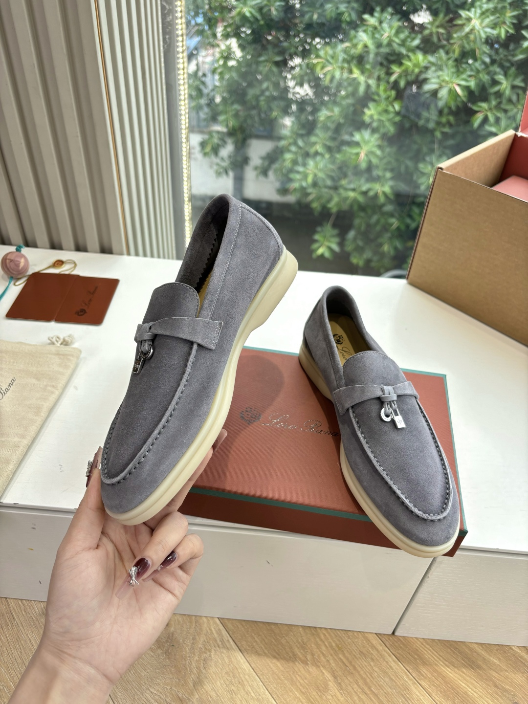 🌾G219专柜原单品质所见即所得Loro Pian*经典爆款出品lp顶级版本 英伦流苏平底乐福鞋原来这就