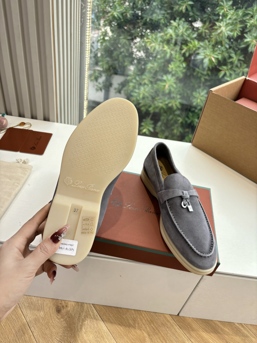 🌾G219专柜原单品质所见即所得Loro Pian*经典爆款出品lp顶级版本 英伦流苏平底乐福鞋原来这就
