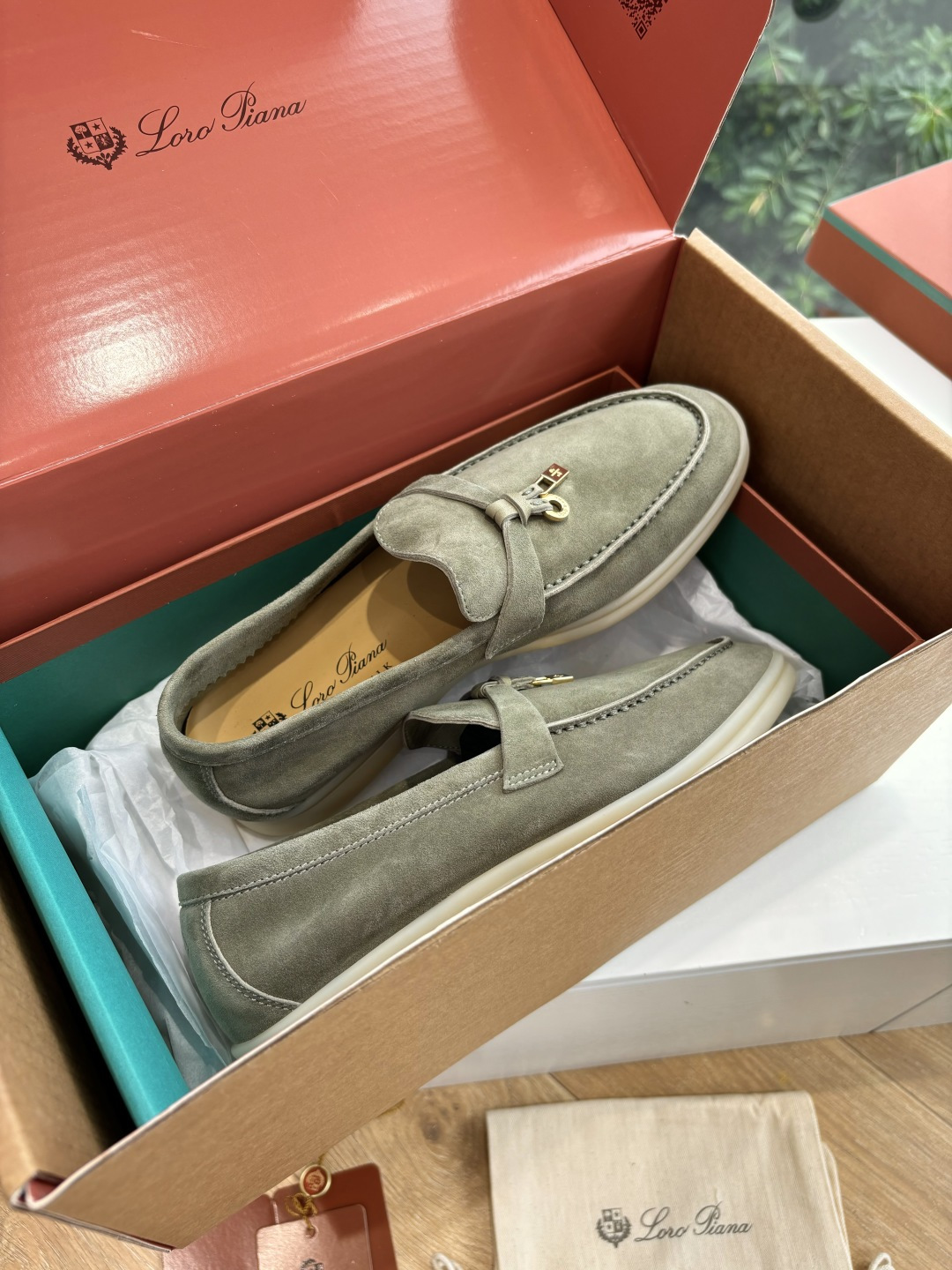 🌾G219专柜原单品质所见即所得Loro Pian*经典爆款出品lp顶级版本 英伦流苏平底乐福鞋原来这就