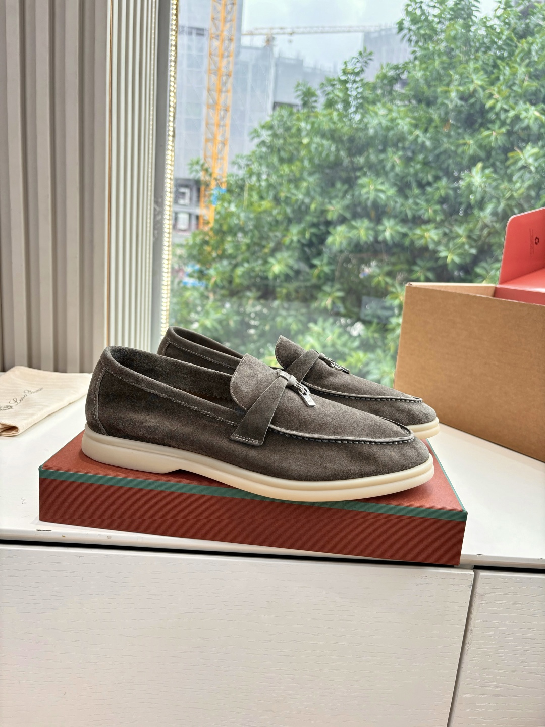 🌾G219专柜原单品质所见即所得Loro Pian*经典爆款出品lp顶级版本 英伦流苏平底乐福鞋原来这就