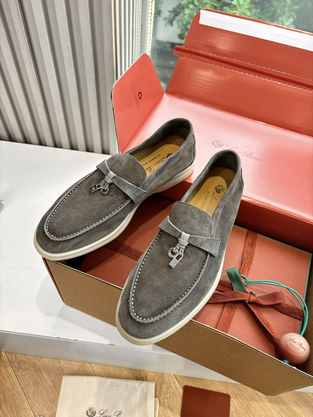 🌾G219专柜原单品质所见即所得Loro Pian*经典爆款出品lp顶级版本 英伦流苏平底乐福鞋原来这就