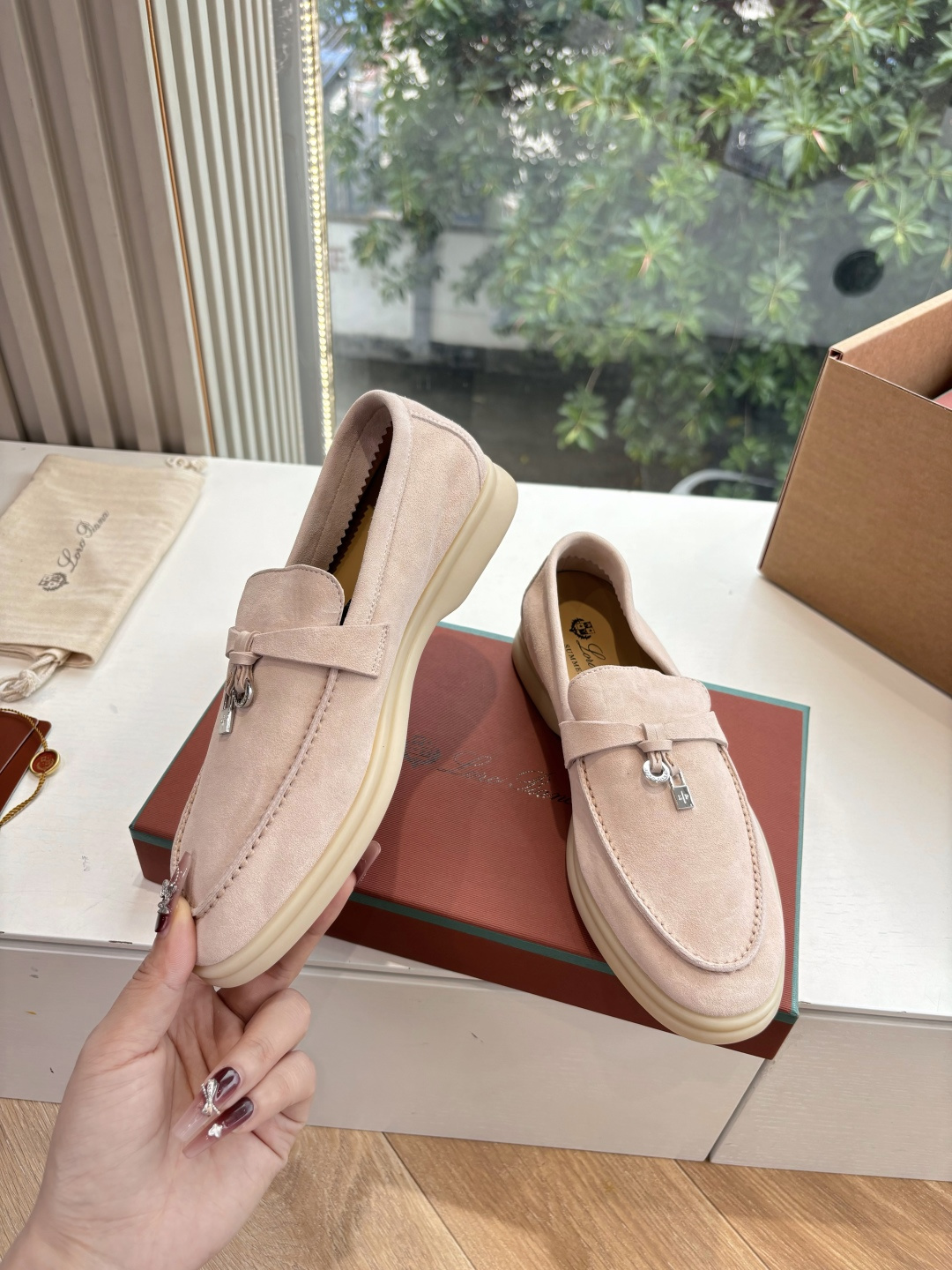 🌾G219专柜原单品质所见即所得Loro Pian*经典爆款出品lp顶级版本 英伦流苏平底乐福鞋原来这就