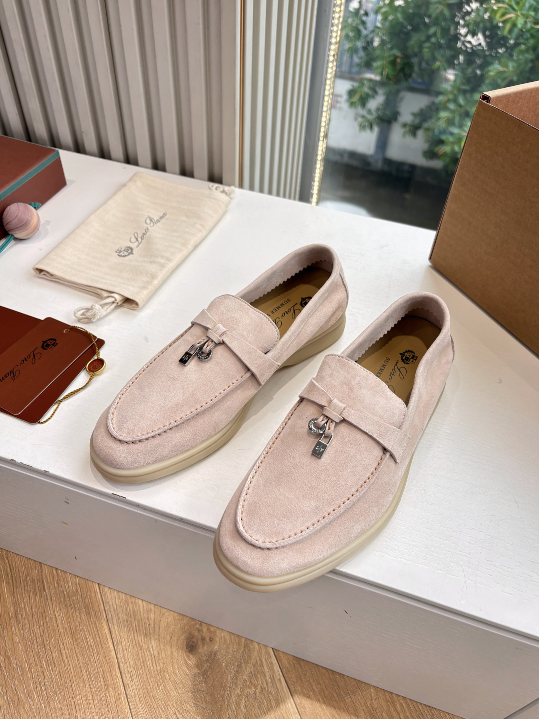 🌾G219专柜原单品质所见即所得Loro Pian*经典爆款出品lp顶级版本 英伦流苏平底乐福鞋原来这就