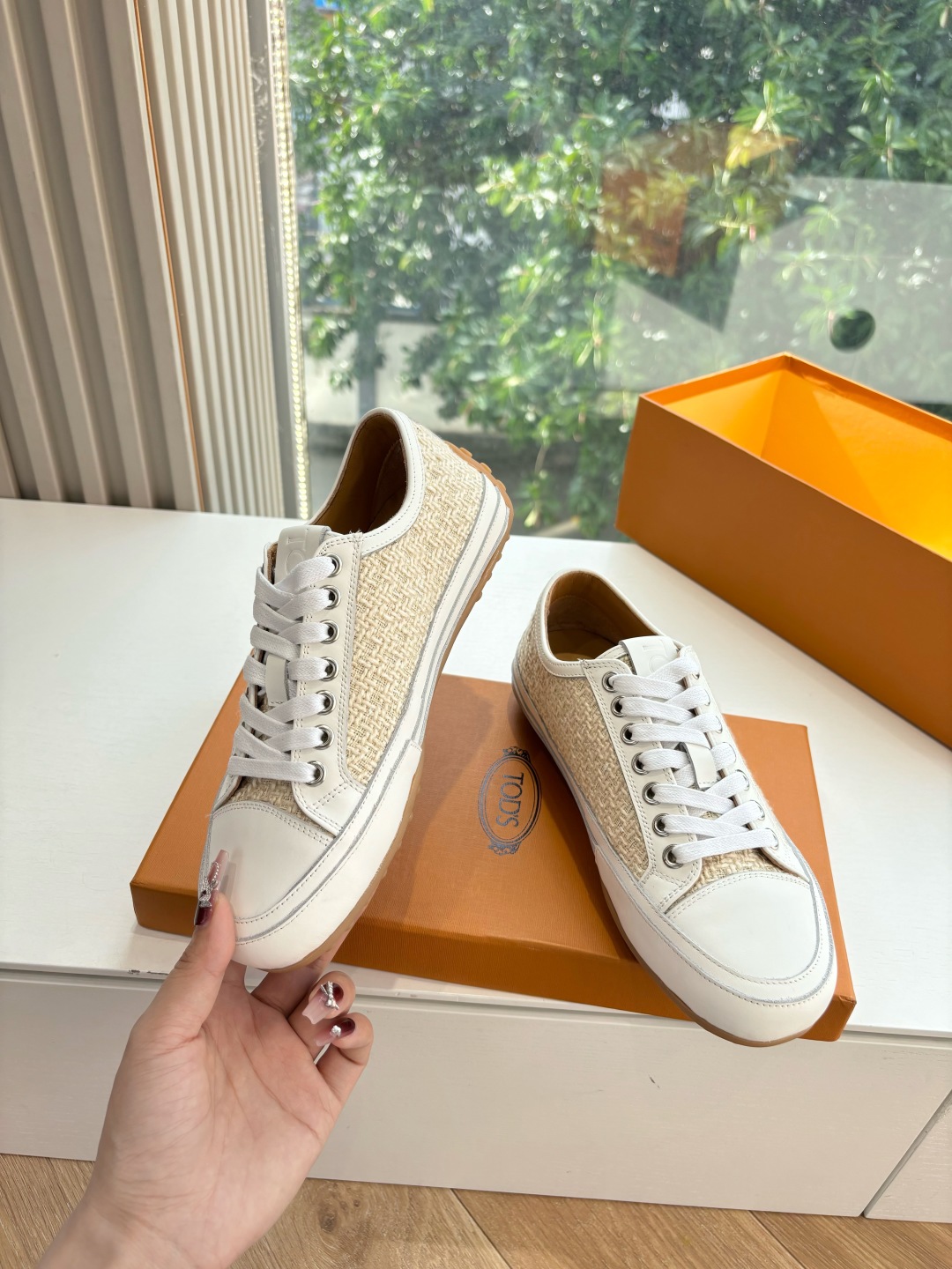 Elegant Italian Leather Sneakers for Comfort and Style - 图片 5