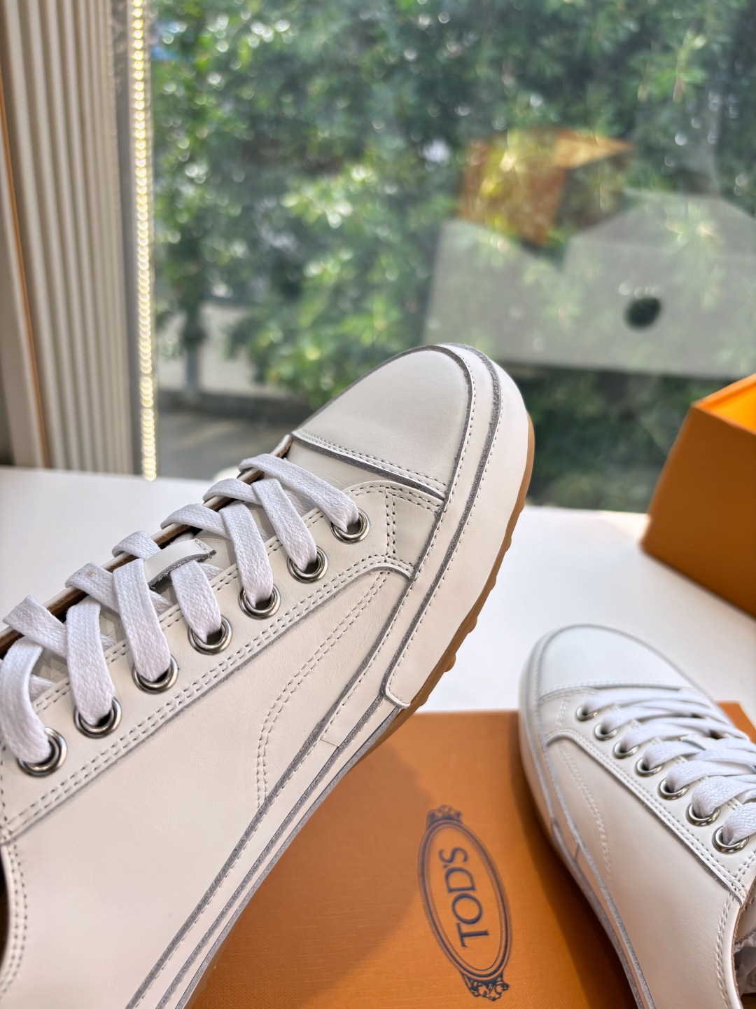 Luxurious Tod’s Silk Sneakers: Quality Leather, Elegant Design for Summer 2025. - 图片 8