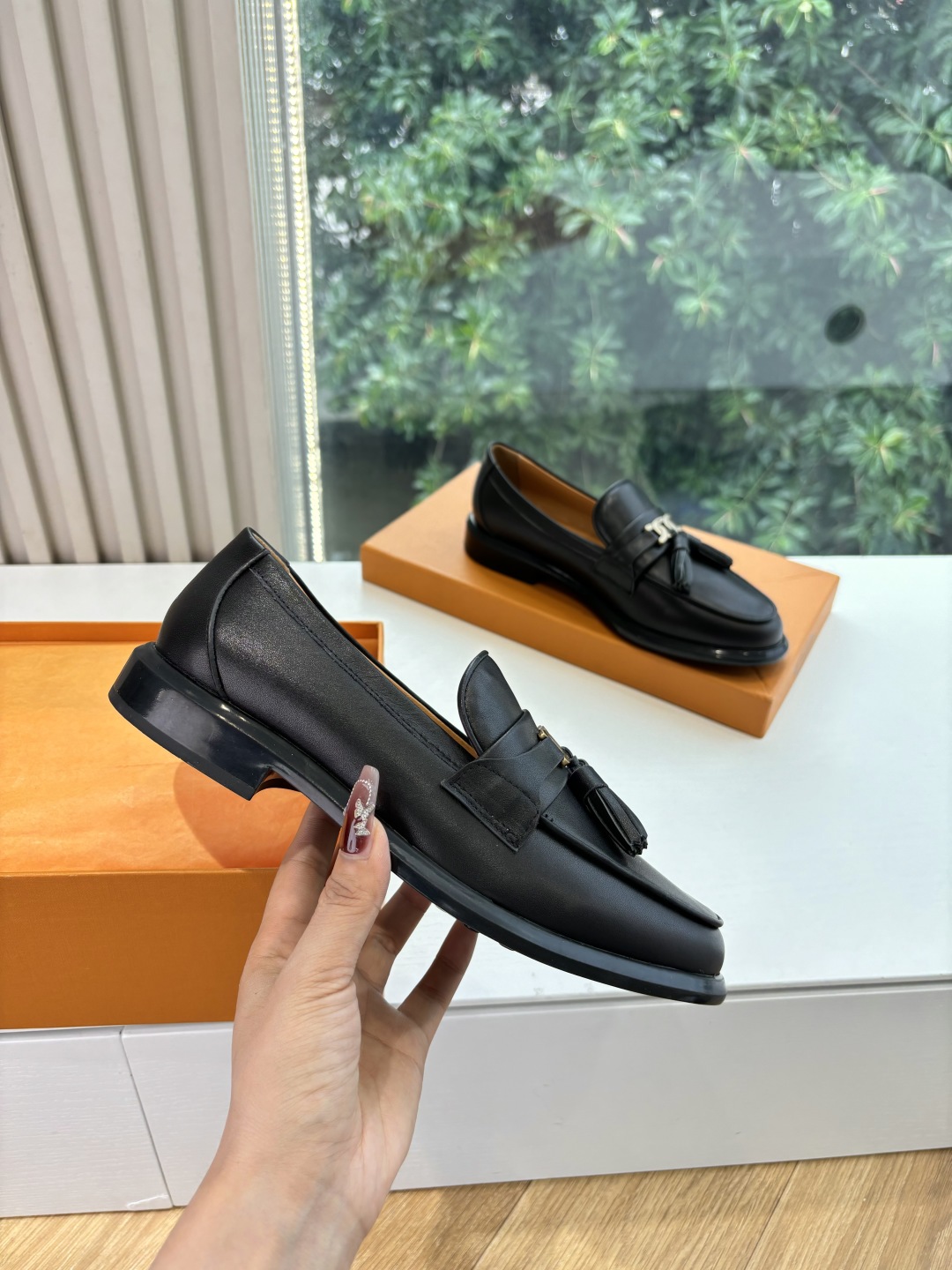 673 💰G069: Classic Tods Potato Luftor Elements Commuter Boots for Martin’s Day-to-Day. - 图片 3