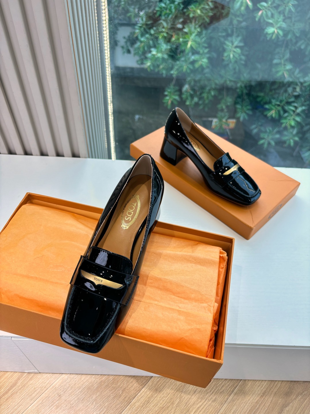 TOD’S G069 Classic Potato Luftou Elements Boots: Stylish, Comfortable, and Versatile! - 图片 2