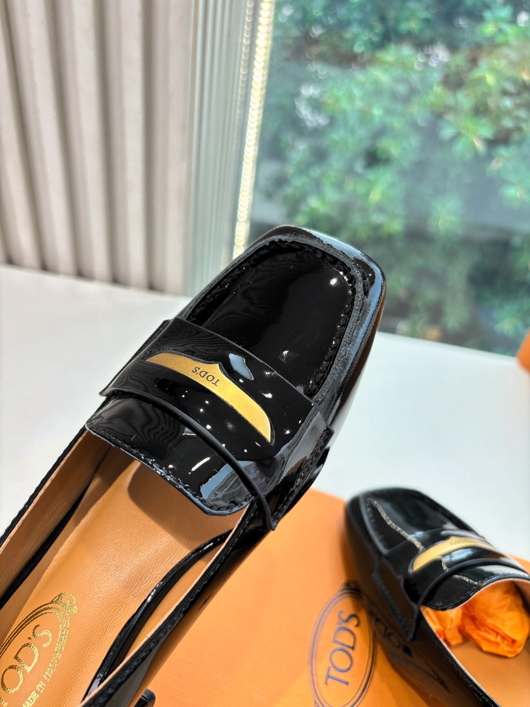 TOD’S G069 Classic Potato Luftou Elements Boots: Stylish, Comfortable, and Versatile! - 图片 8