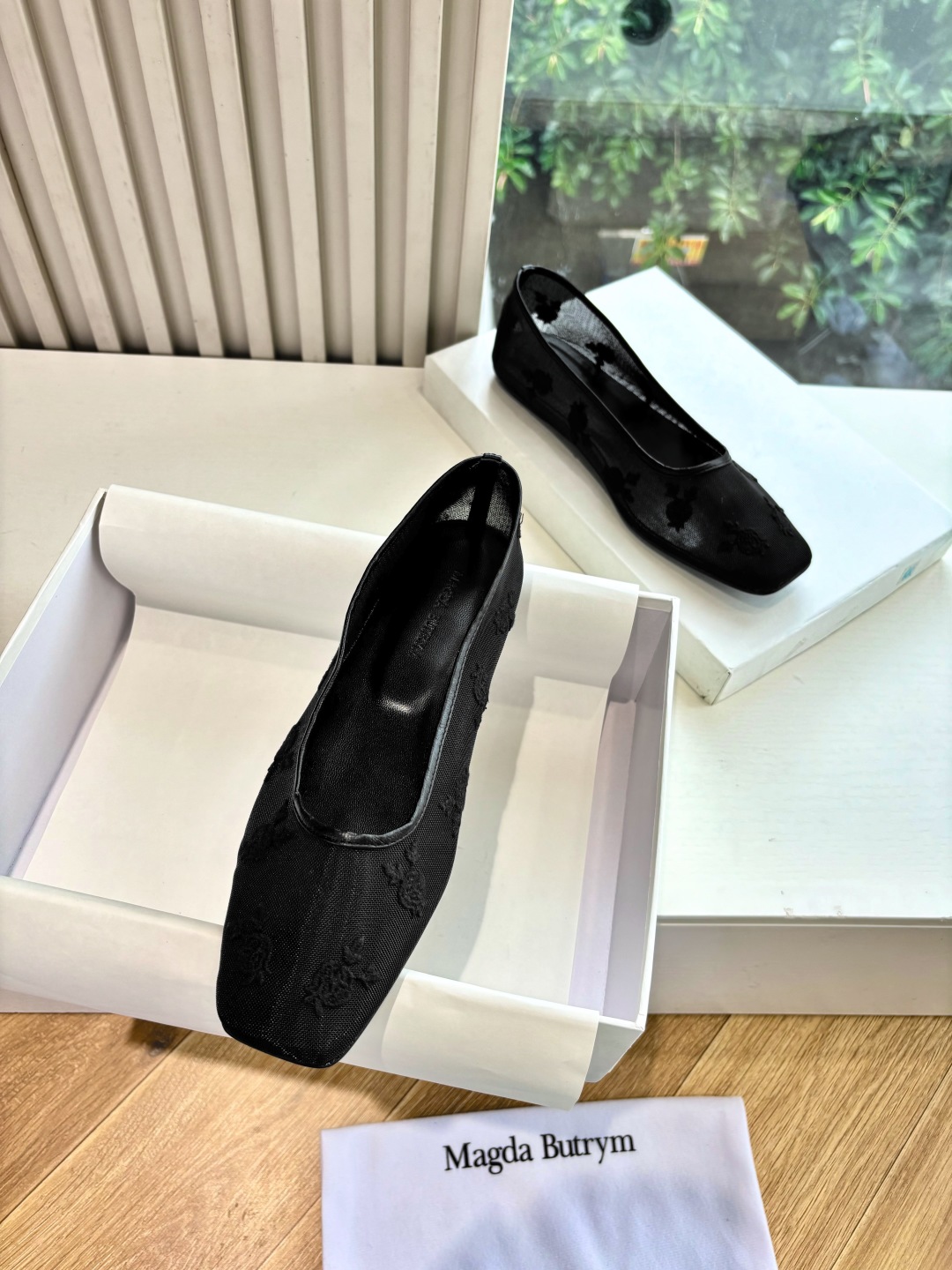 Magda Butrym 25SS Collection: Romanticism, Female Power, and Slavic Crafts - 图片 2