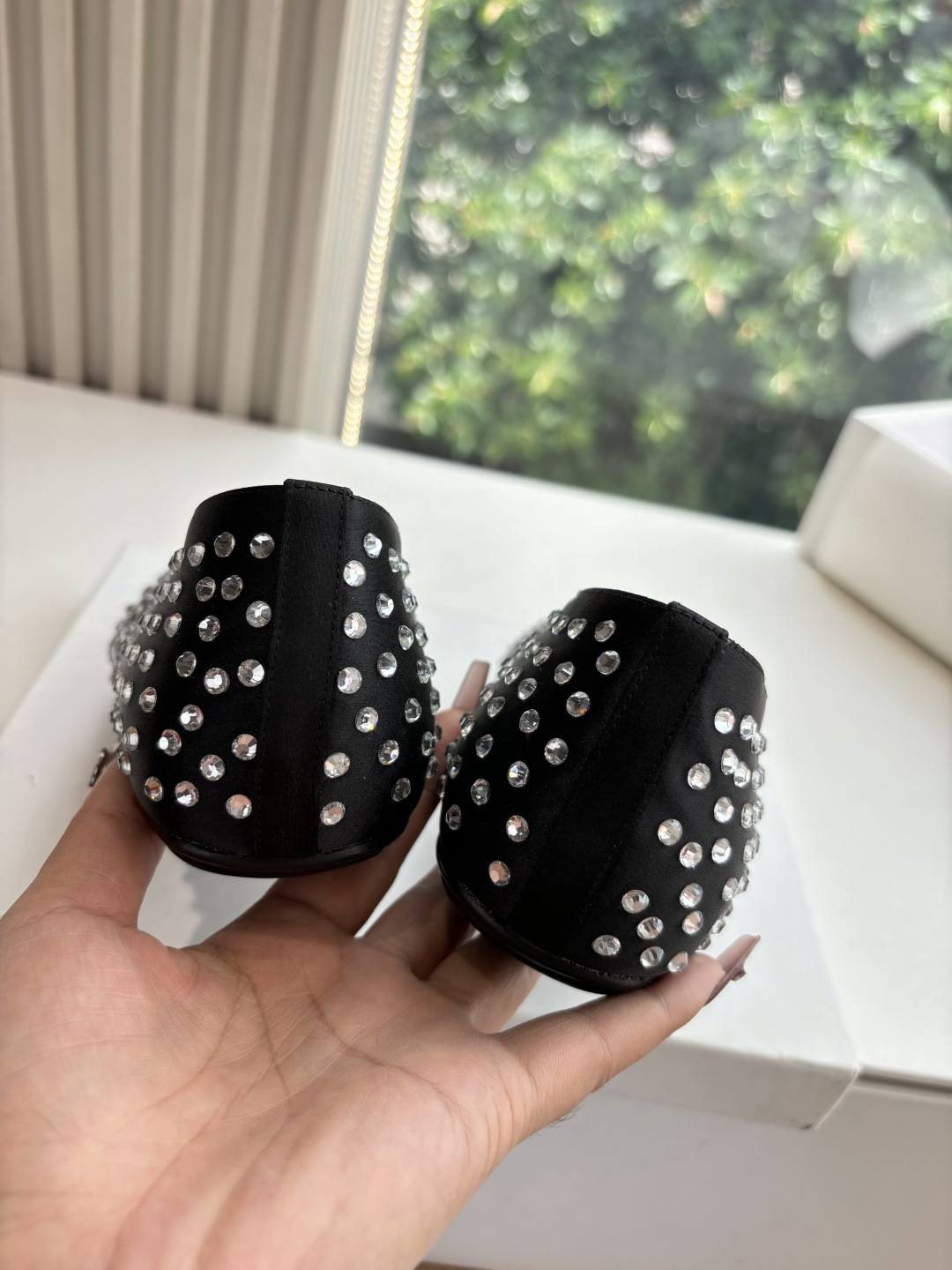 Magda Butrym 25SS Shoe: High-End Polish Fashion with Slavic Craftsmanship - 图片 9
