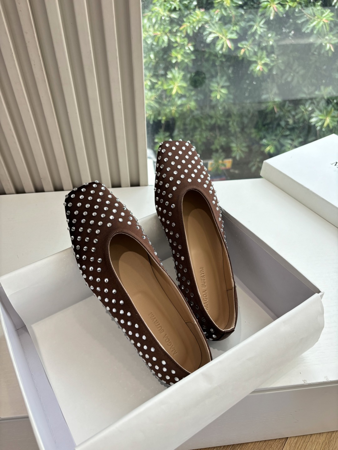 Magda Butrym 25SS Shoe: High-End Polish Fashion with Slavic Craftsmanship - 图片 3