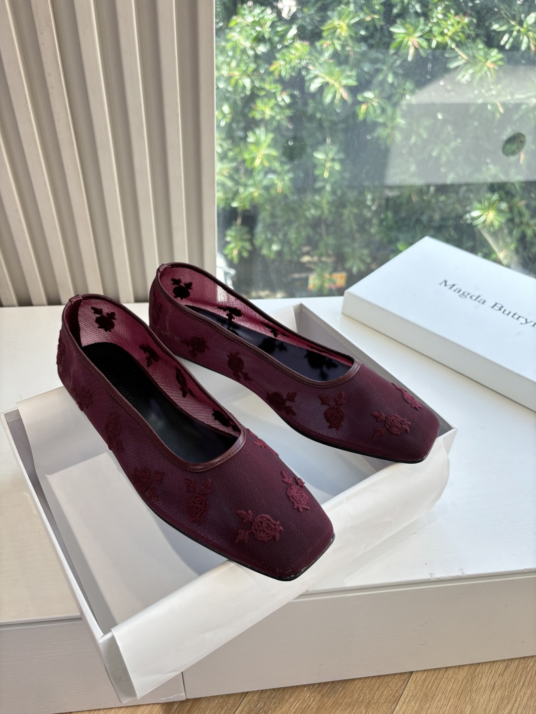 Magda Butrym 25SS Collection Showcases Polish High-End Fashion with Slavic Craft Details