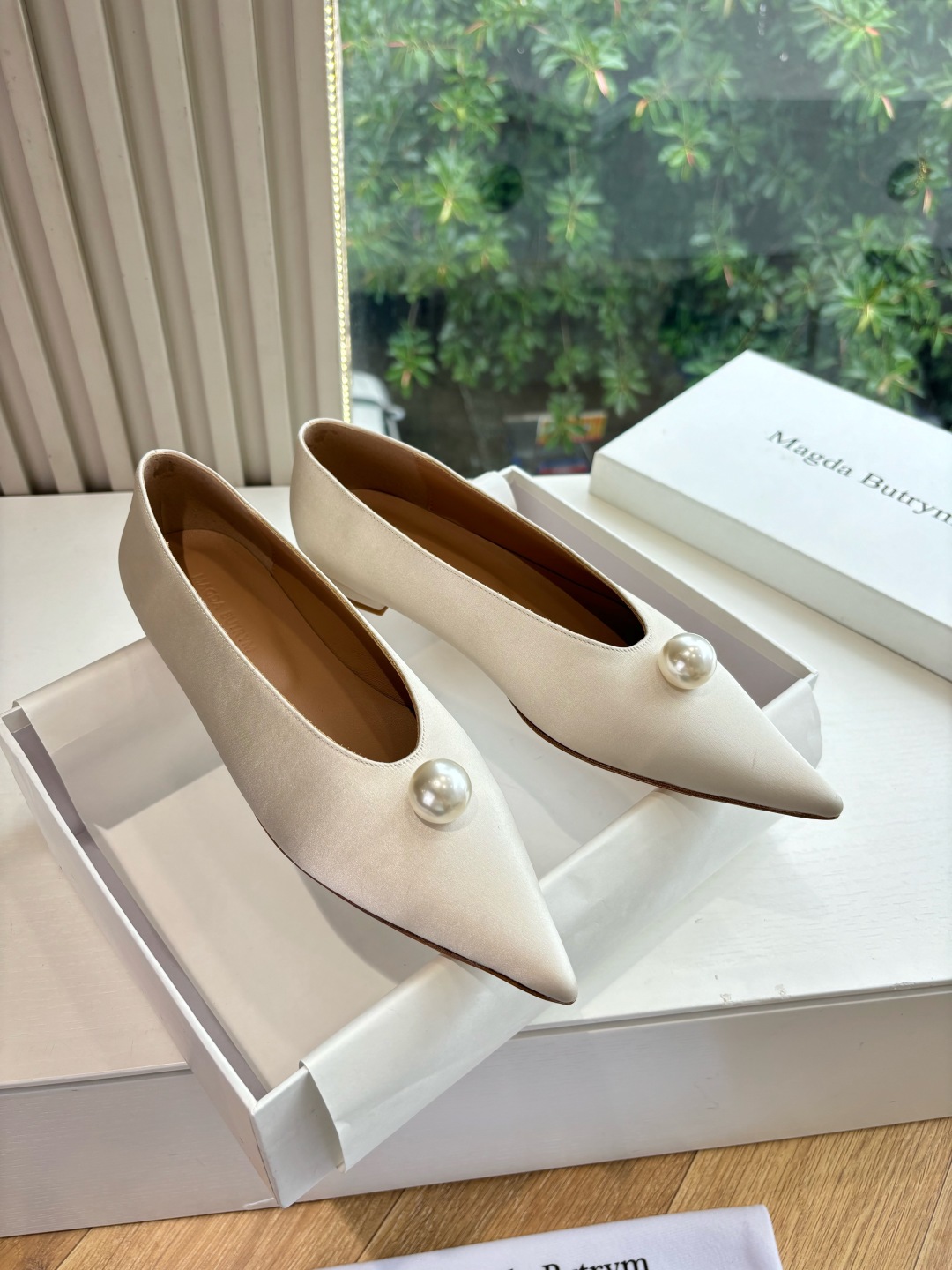 Magda Butrym 25SS Collection Showcases Polish High-End Fashion with Slavic Craftsmanship