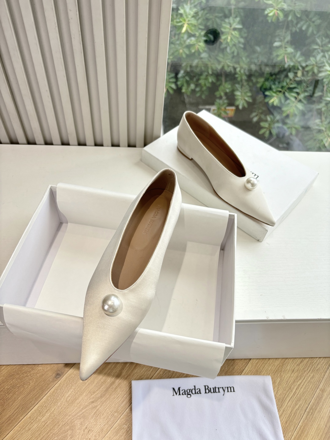 Magda Butrym 25SS Collection Showcases Polish High-End Fashion with Slavic Craftsmanship - 图片 2