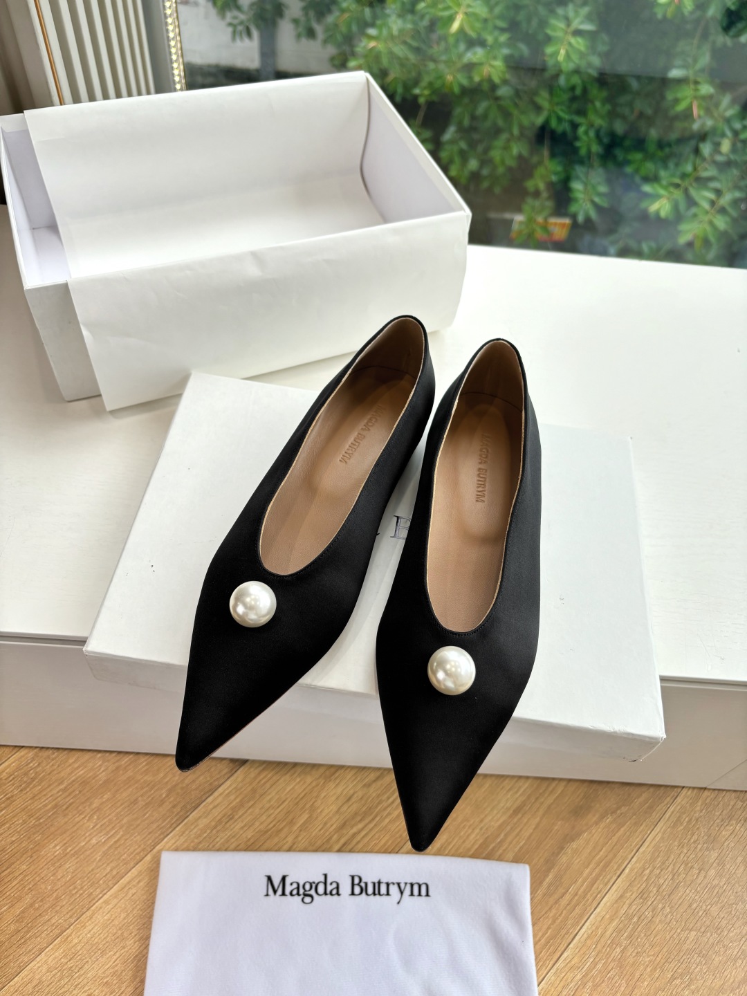 Magda Butrym 25SS Collection Showcases Polish High-End Fashion with Slavic Craft Details - 图片 4