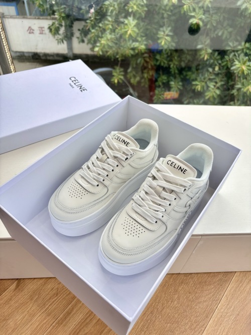 Celine CR-03 Runner Sneakers: Iconic Style, Enhanced Comfort, and Quality 1 Celine CR-03 Runner Sneakers: Iconic Style, Enhanced Comfort, and Quality
