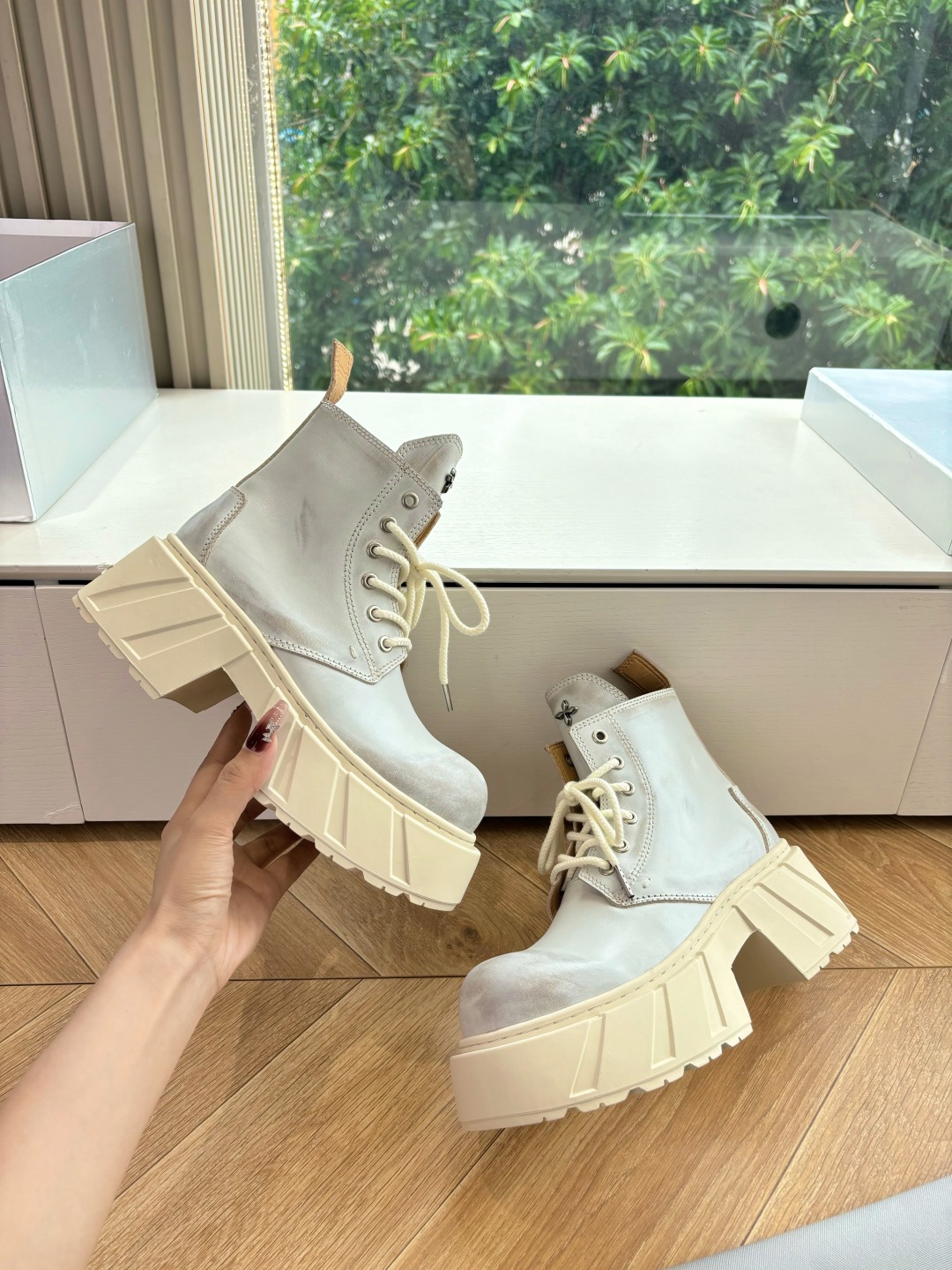 Trendy Single Wearing SMFK Sneakers with Original Fabric and Soles - 图片 6