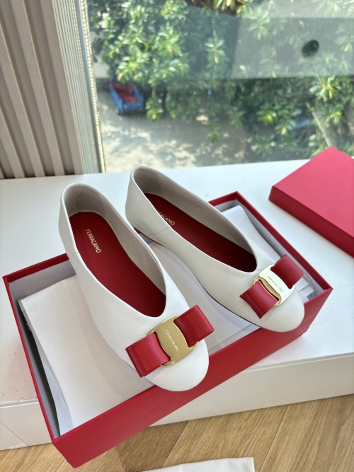 Ferragamo Vara Bow Leather Ballet Flats - Comfortable & Stylish Women's Shoes 1 Ferragamo Vara Bow Leather Ballet Flats - Comfortable & Stylish Women's Shoes