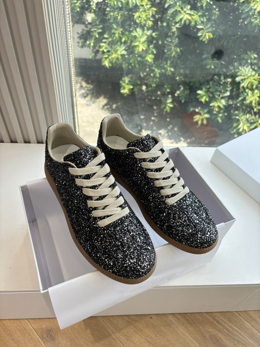 Maison Margiela MM6 Designer Training Shoes: Luxurious and Comfortable Military-Inspired Design