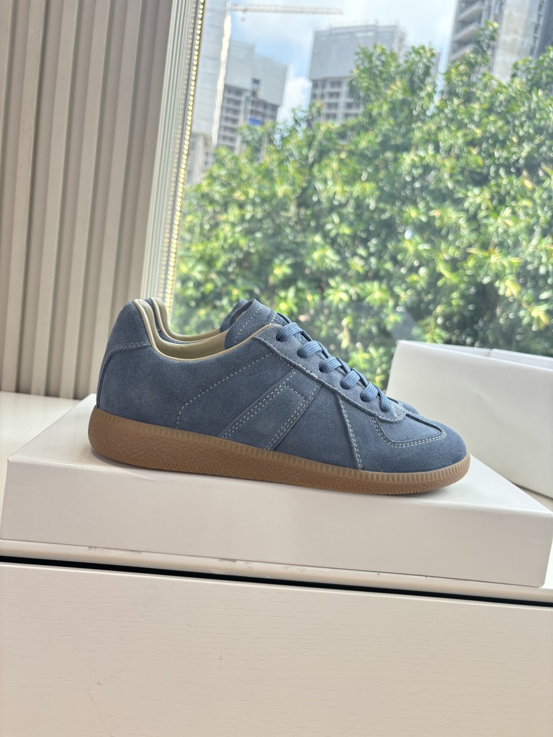 Maison Margiela MM6 Designer Training Shoes – Luxurious Top Level Fashion Footwear - 图片 7